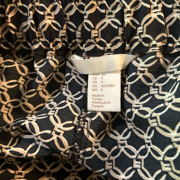 H&M black patterned pants - Picture 5 of 7